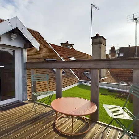 The Perchoir - Rooftop Terrace In アパート トロワ